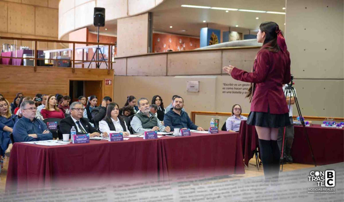 Estudiantes participan en concurso de oratoria de CESPT sobre el cuidado del agua