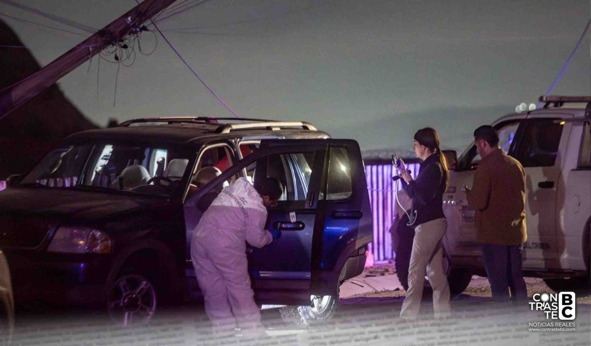 Asesinan a conductor en El Laurel; camioneta termina impactada contra un poste