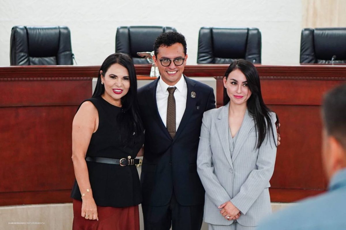 Eligio Valencia asume la presidencia del Congreso
