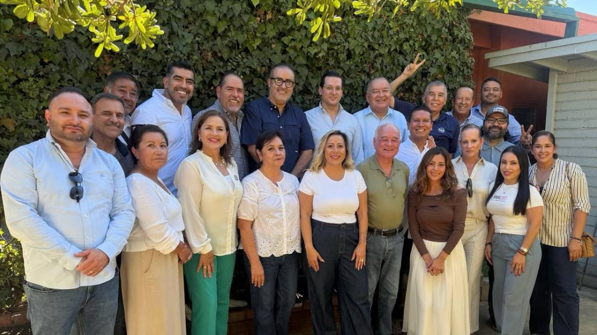 Dirigencia del PAN visita a Ernesto Ruffo en Ensenada mientras continúa su proceso penal